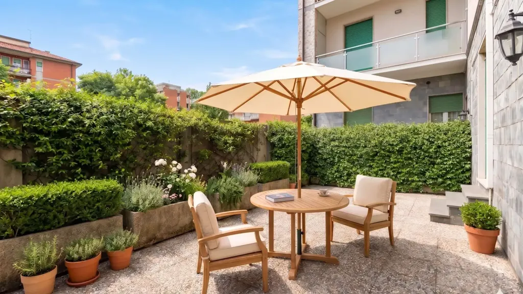 Terrasse - Quadrilocale with Two Outdoor Spaces in Como