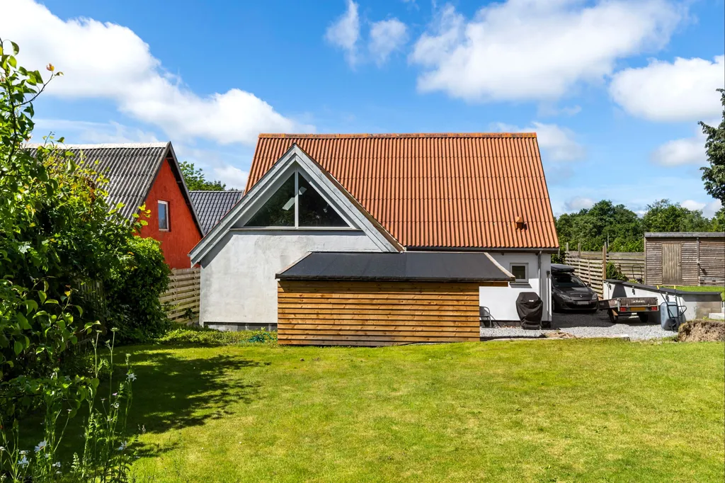 Aed - Renovated Villa with Garden in Græsted
