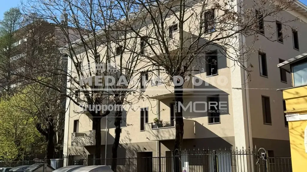 Välivaade - Luxury Flat with Balcony in Modena