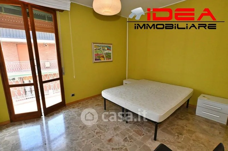 Chambres - Apartment with Balcony in Modena