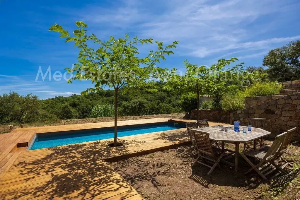 Bassein - Villa with Panoramic Views in Cogolin