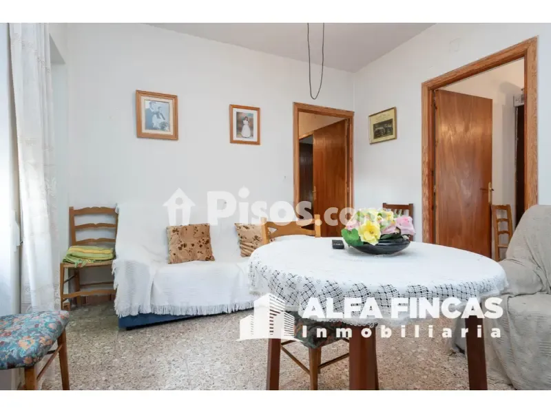 Söögituba - Spacious Flat with Courtyard in San Clemente