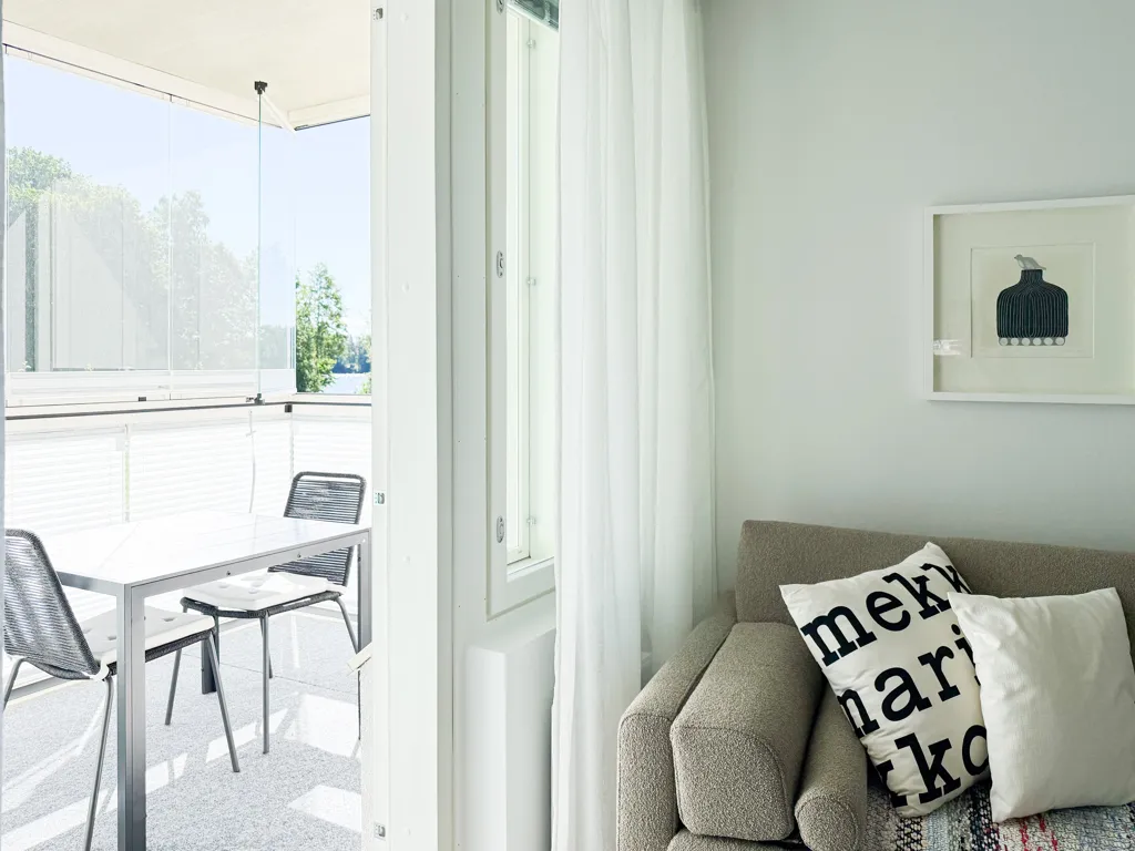 Elutuba - Modern Flat with Lake View in Lahti