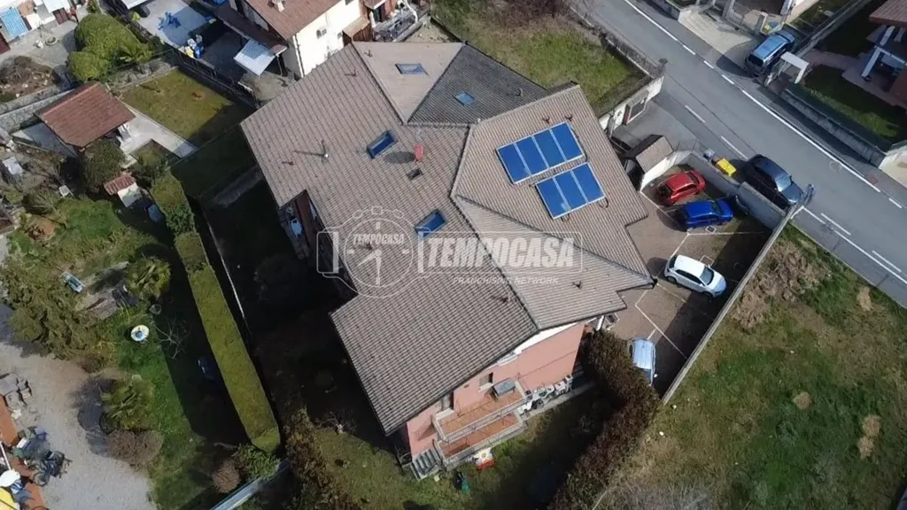 Õhuvaade - Modern Apartment with Triple Aspect View in Givoletto