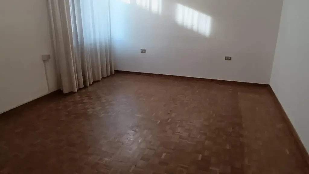 Rooms - 5-Room Apartment with Terraces in Empoli