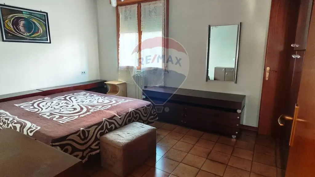 Chambres - Apartment with Balcony in Carpi