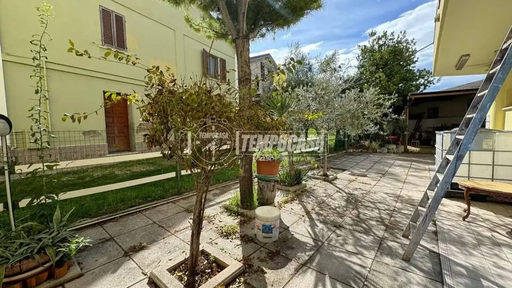 Jardin - Terraced Villa with Garden in Chieti