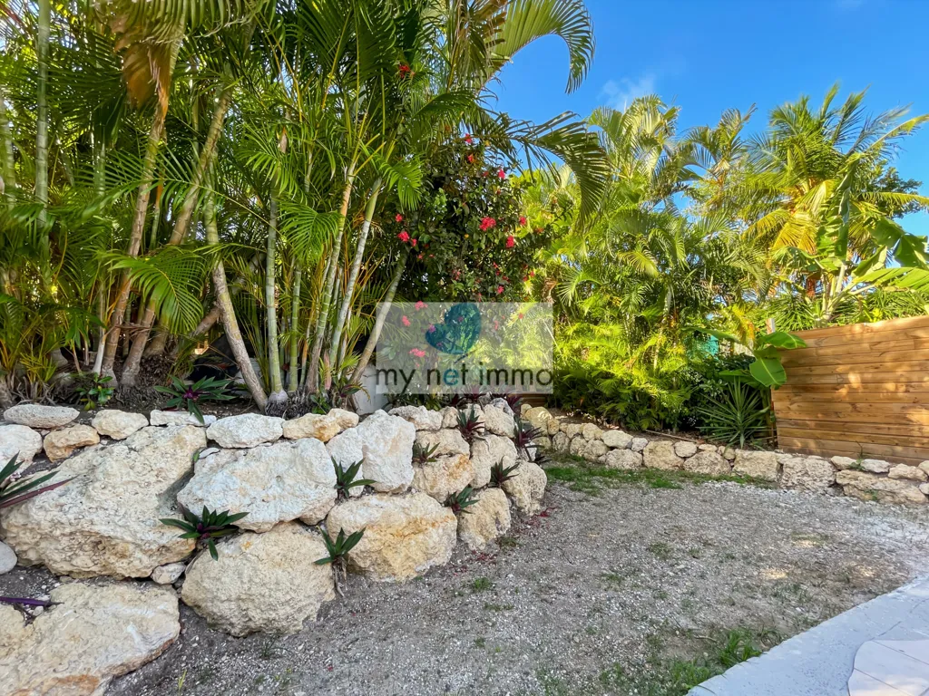 Aed - Renovated Villa with Beach Access in Protected Site