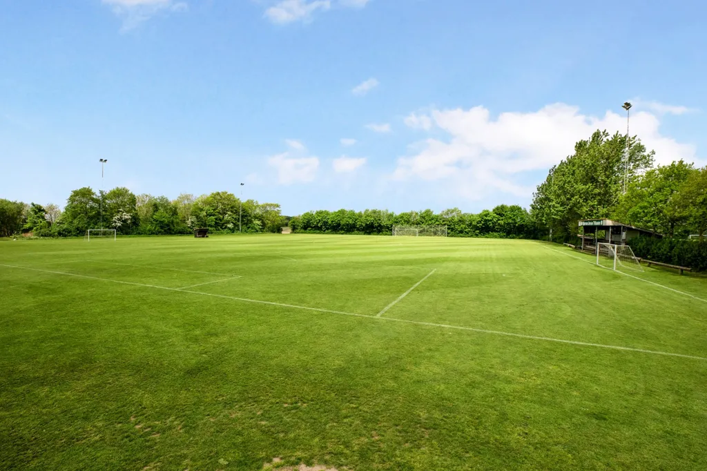 Jardin - Year-Round Plot with 5G Coverage in Gredstedbro