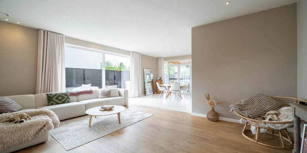 Séjour - Nouvelle Villa avec Pratique à Westerlo