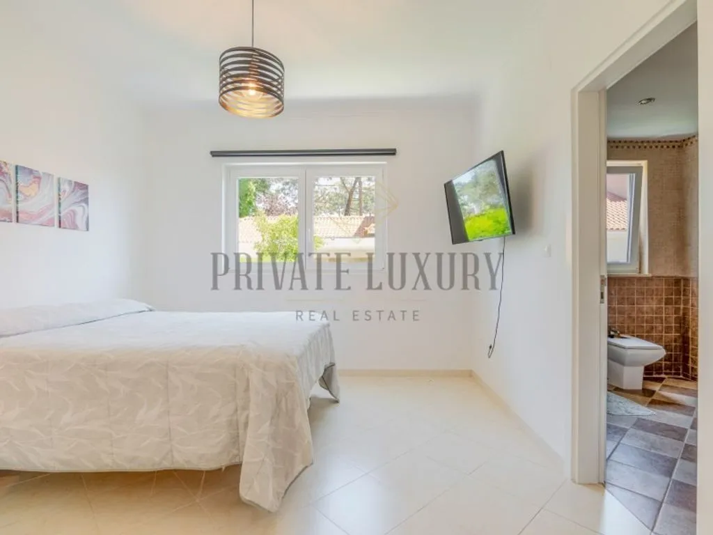 Bedrooms - Luxury Villa with Pool in Herdade da Aroeira