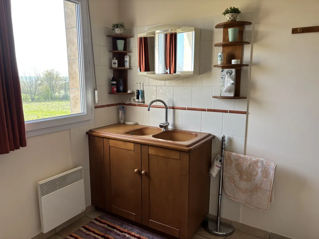 Salles de bain - Maison Prête à Emménager avec Terrain à Autry-Issards