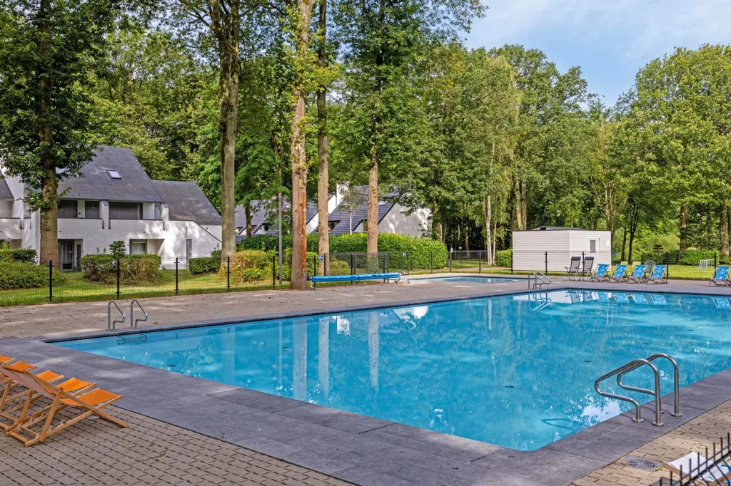Piscina - Studio with Terrace in Midden-Limburg