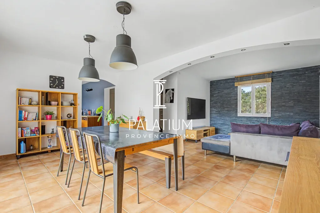 Söögituba - Traditional Villa with Pool in Marignane
