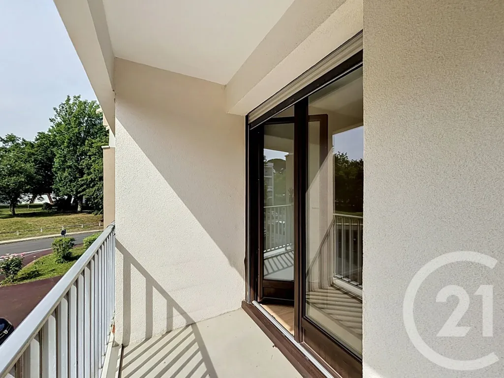 Balcony - 3-Piece Flat with Balcony in Gradignan