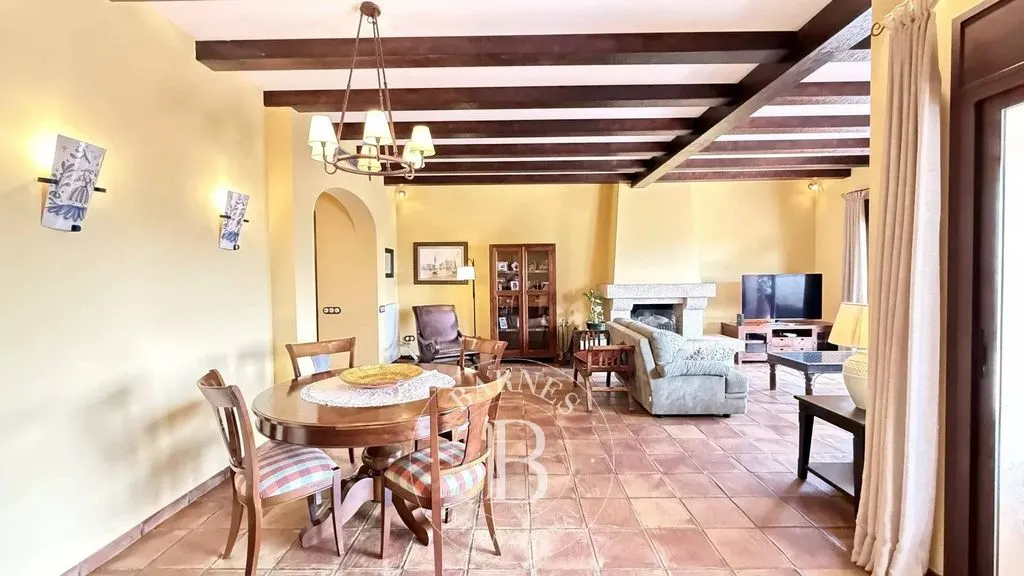 Salle à manger - Luxury Sea-View House in Argentona