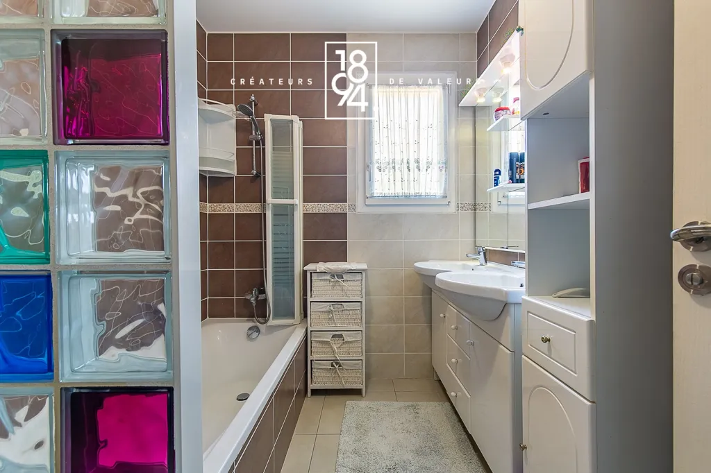 Bagni - Detached House with Pool in Marignane