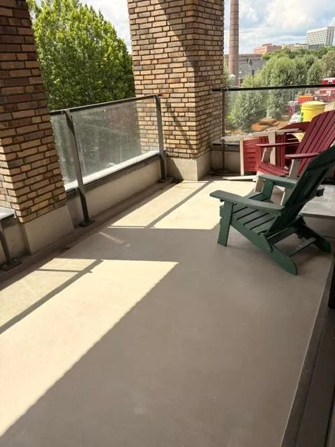 Balcon - 3-Bedroom Corner Apartment with Loggia in Breda
