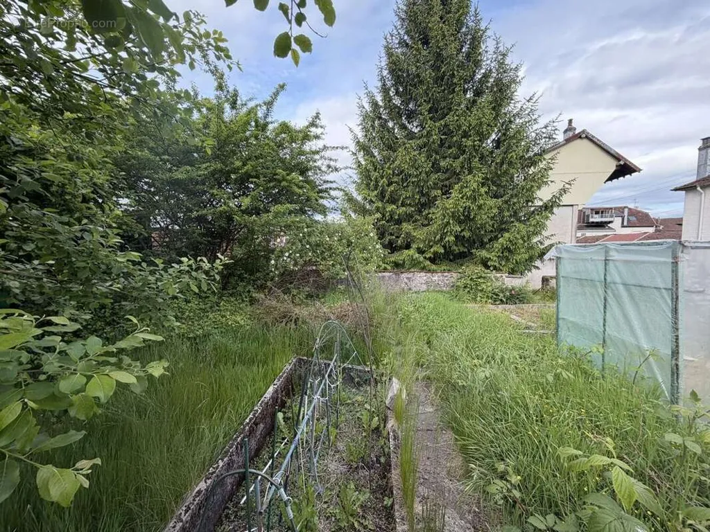 Jardin - Terrain à Bâtir Prêt à Construire à Remiremont