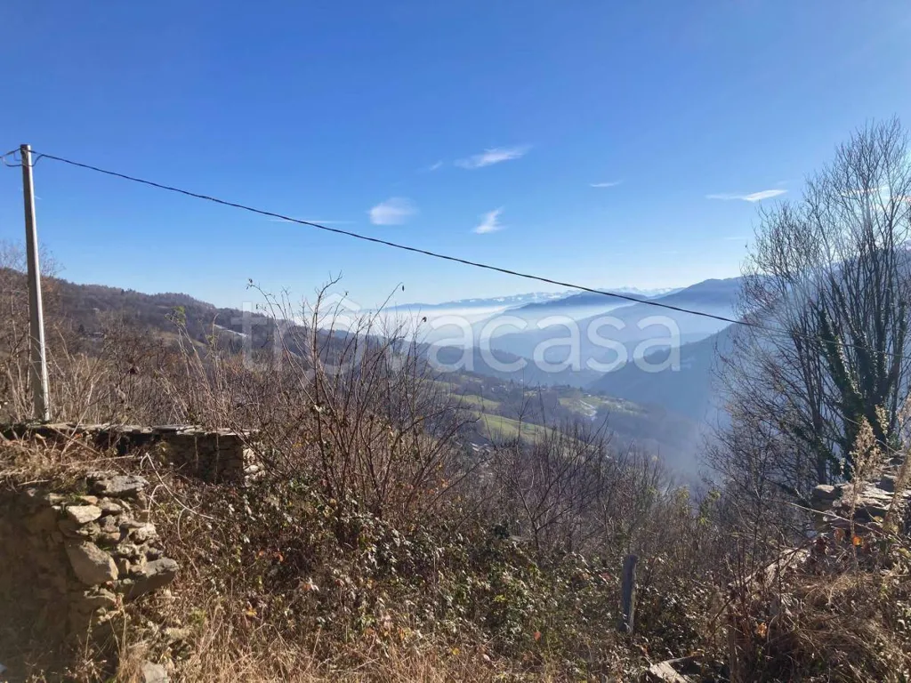 Aed - Rustic Property with Panoramic View in Angrogna