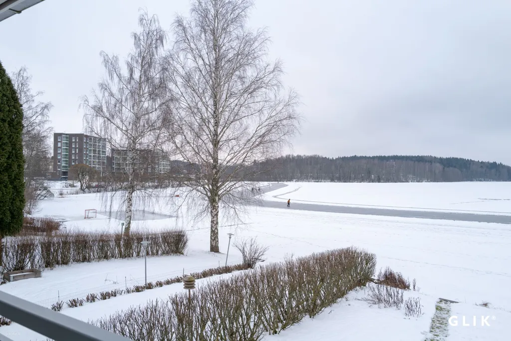 Balcón - Apartment with Lake View in Tohloppi, Tampere