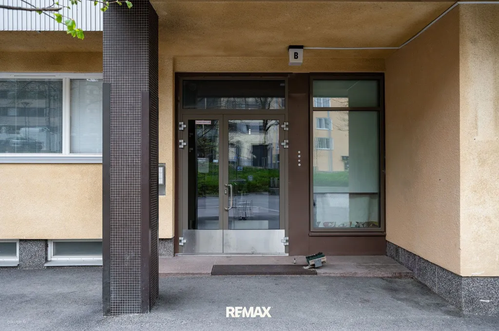 Entrée - Bright Apartment with Balcony in Central Lahti