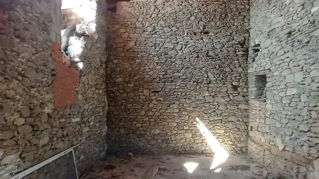 Toad - Rustic Property with Garden in Meylan