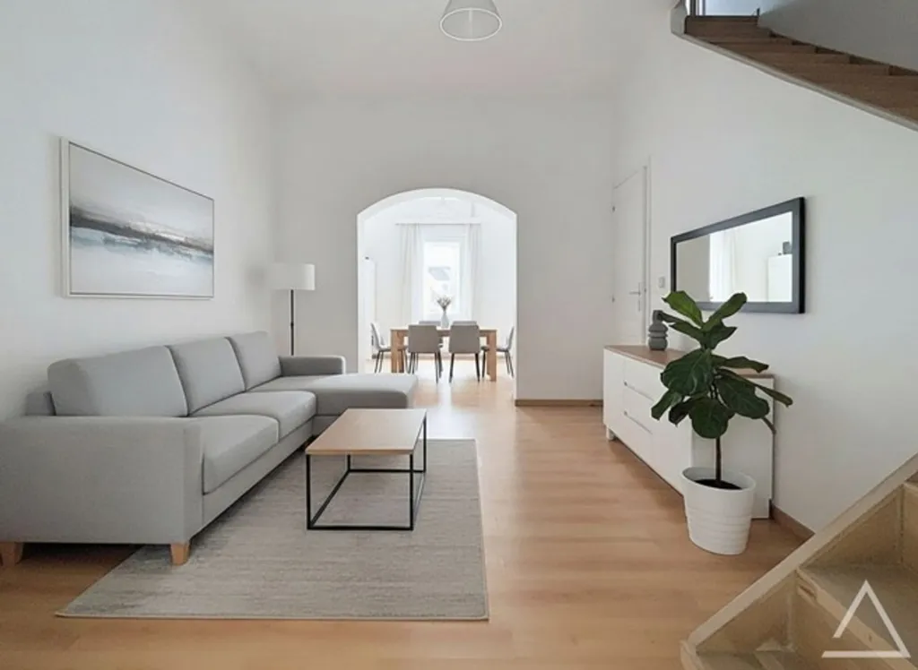 Séjour - Maison à Rénover avec 3 Chambres à Thieffry