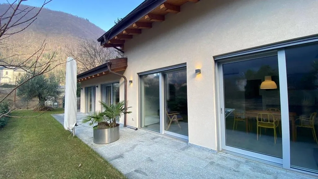 Terrasse - Luxury Villa with Private Garden in Cannobio