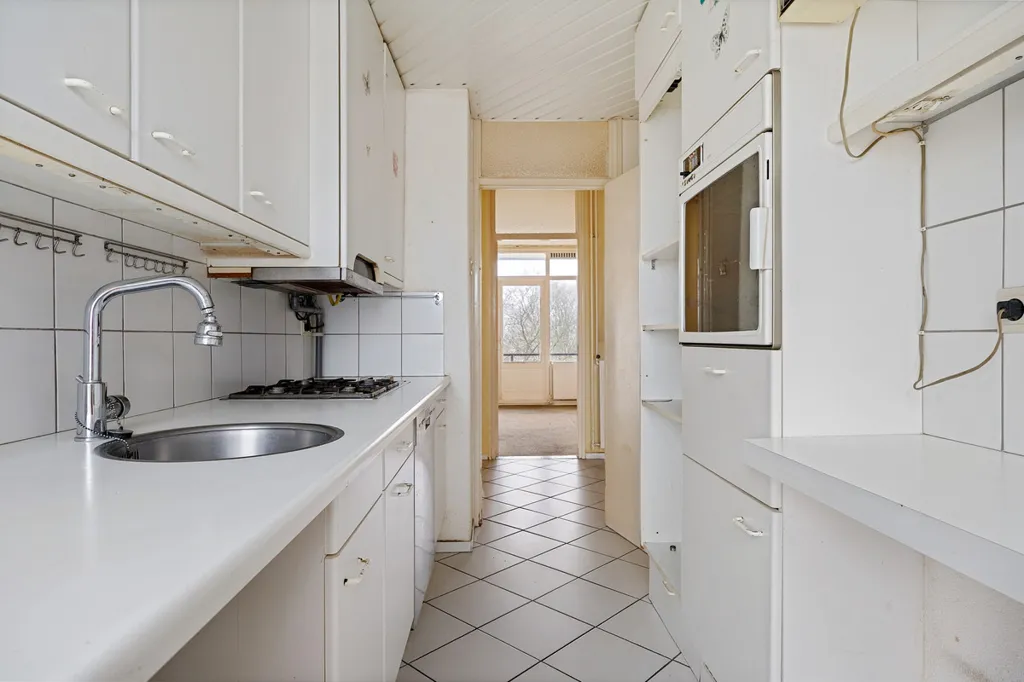 Köök - Top Floor Flat with Balconies in Apeldoorn