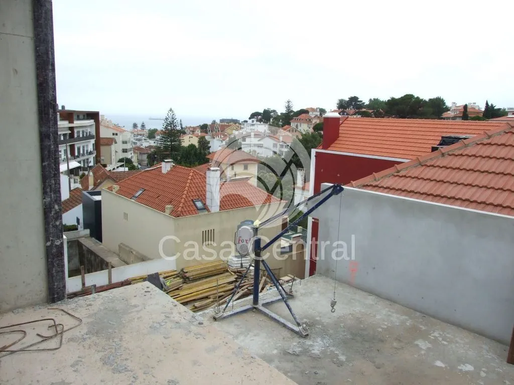 Terrazza - Penthouse Duplex with Sea View in Monte Estoril
