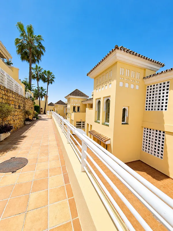 Terrasse - Apartment with Pool in San Pedro de Alcántara