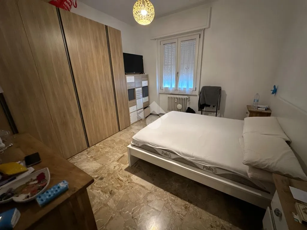Chambres - Shared 4-Room Apartment near Brescia Metro