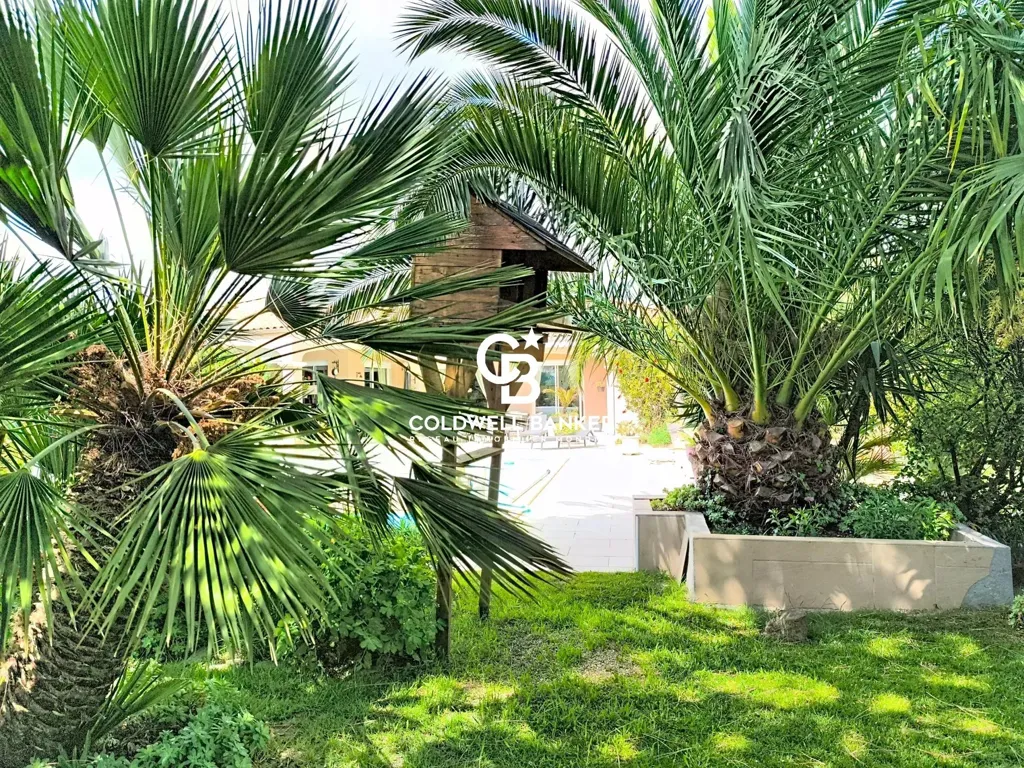 Jardin - Villa avec Piscine et Jardin à Talmont-Saint-Hilaire