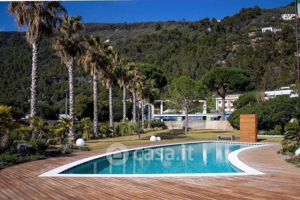 Piscine - Luxury Apartment with Sea View in Chiavari