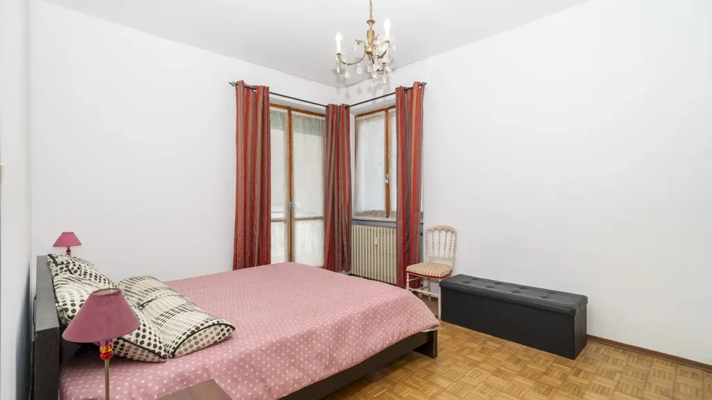 Magamistoad - Apartment with Three Balconies in Melle Centre