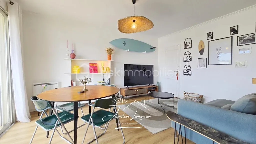 Séjour - Appartement Rénové avec Terrasse à Montpellier
