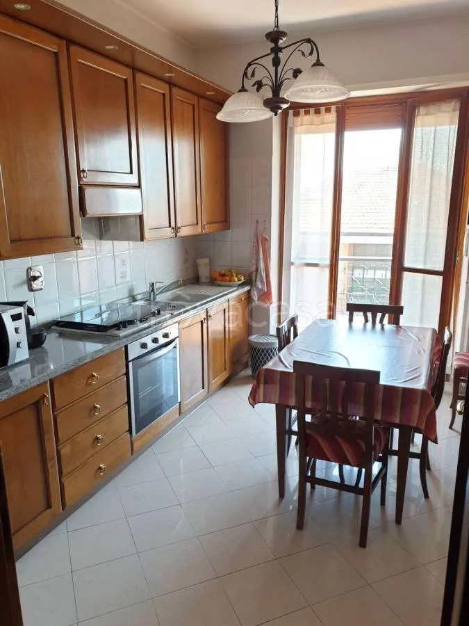 Cuisine - Apartment with Double Aspect in Moncalieri