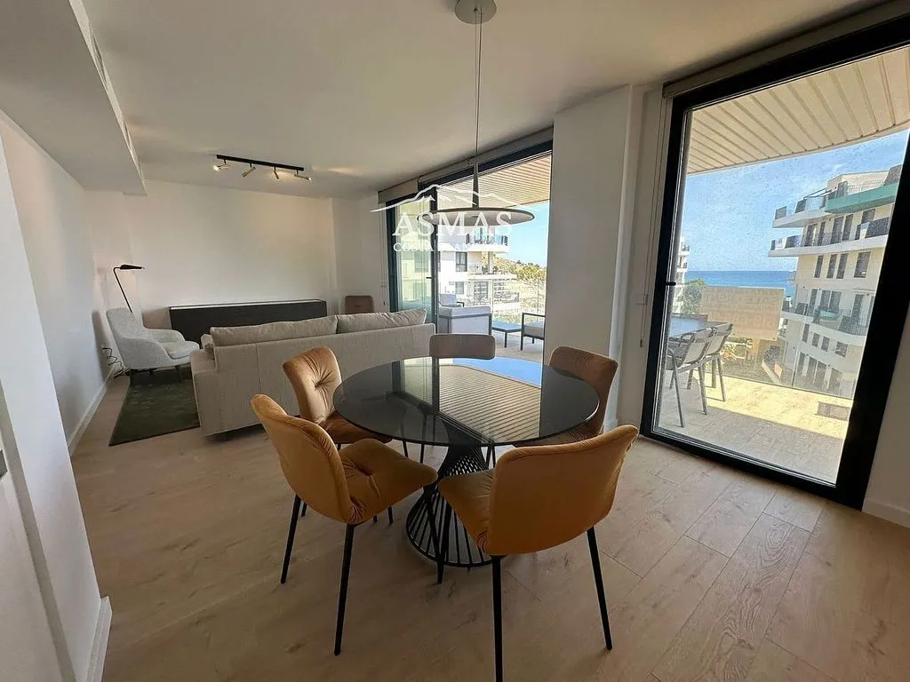 Söögituba - Seafront Apartment with Pool in Villajoyosa