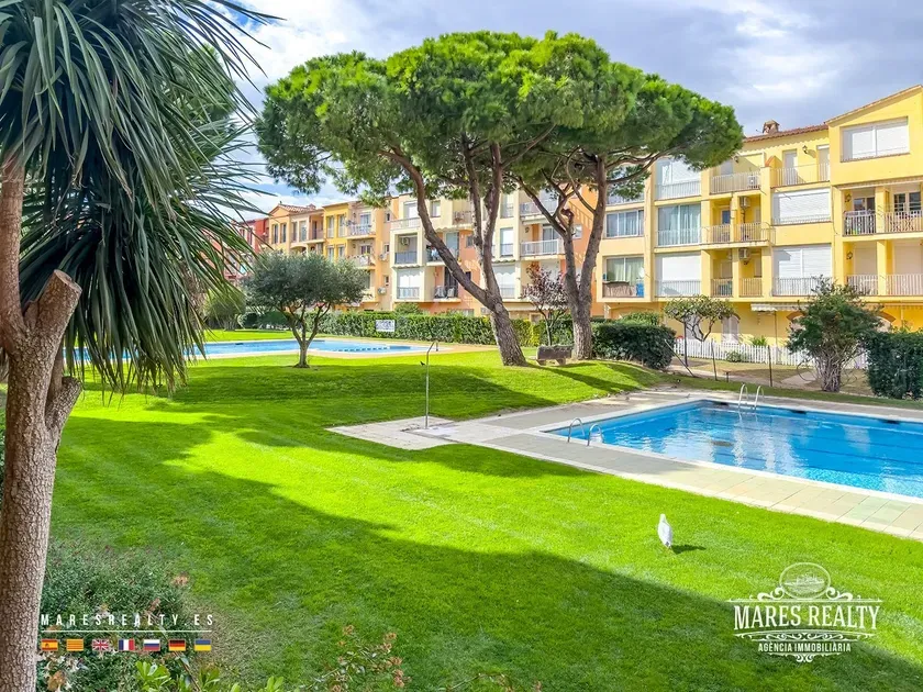 Piscine - Seafront Apartment with Terrace in Empuriabrava
