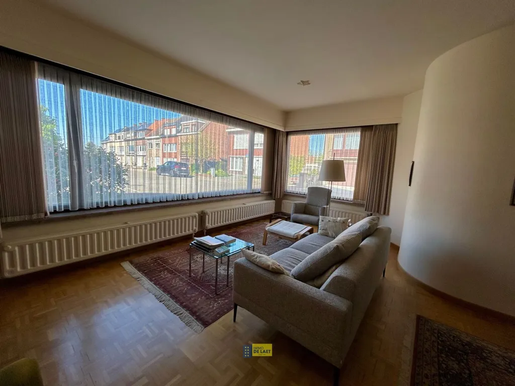 4-bedroom house in Hoevenen