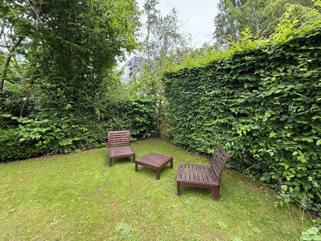 Aed - Duplex with Garden in Woluwe-St-Lambert
