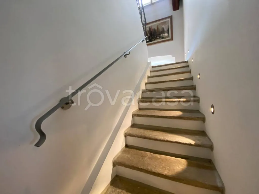 Rooms - Rustic Villa-Style Apartment with Garden in Moncalieri