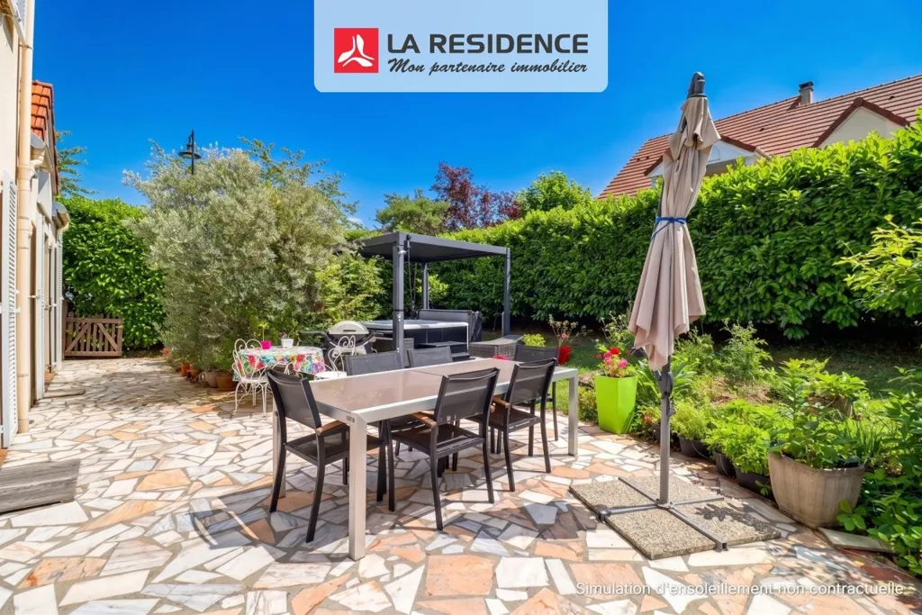 Terrasse - Maison avec Terrasse et Jacuzzi à Verneuil-sur-Seine