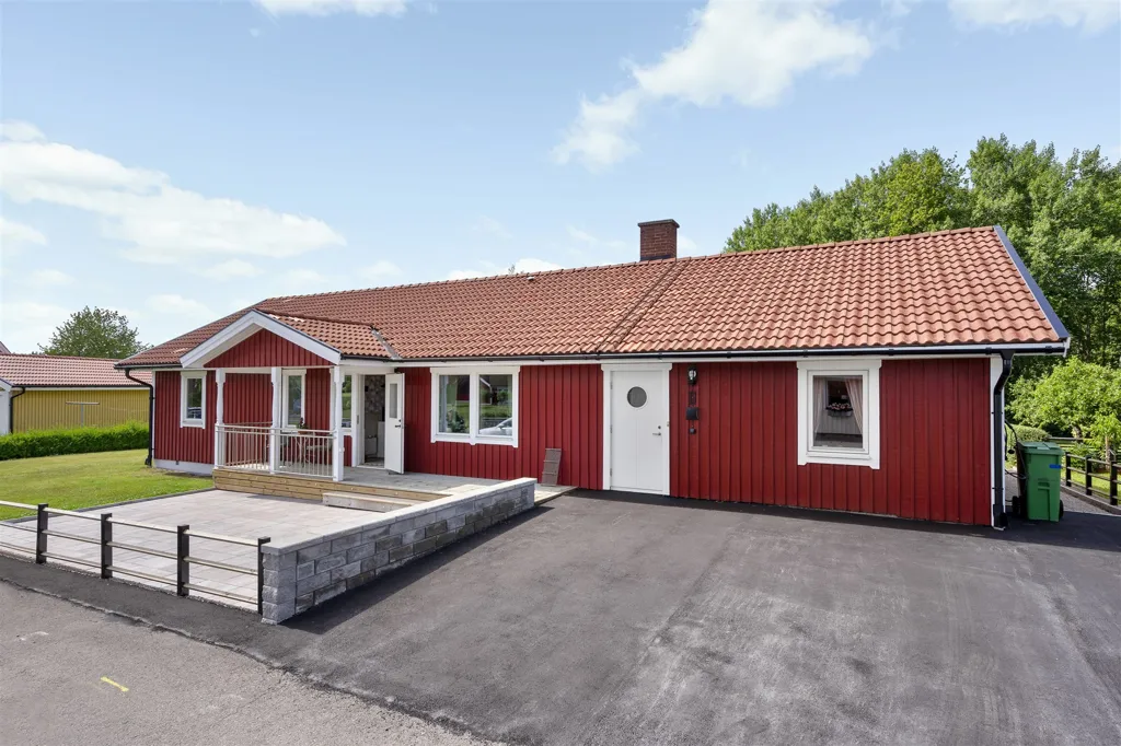 Extérieur - One-Storey Villa with Pool in Lerdala