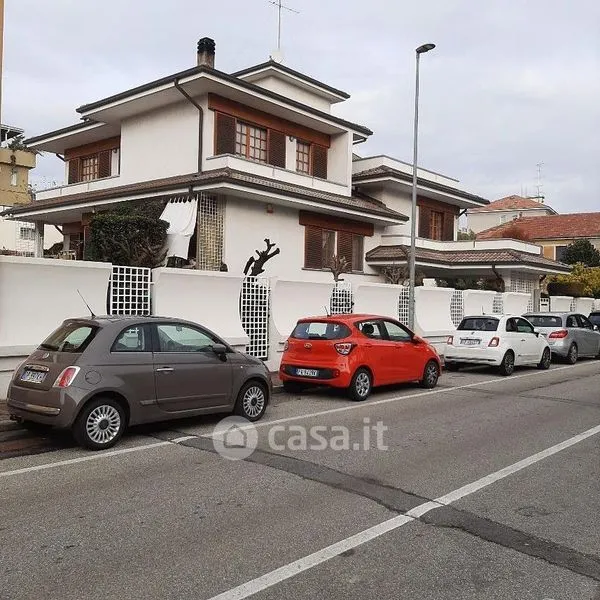 Esterno - Villa with Pool in Vercelli