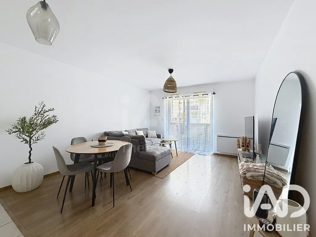 Elutuba - Modern Flat with Balcony in Central Location