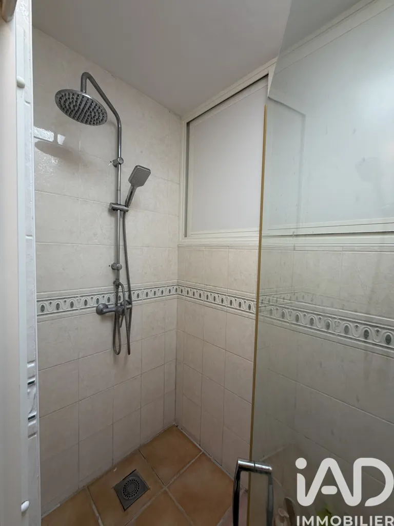 Vannitoad - Charming Townhouse with Balcony in Vars