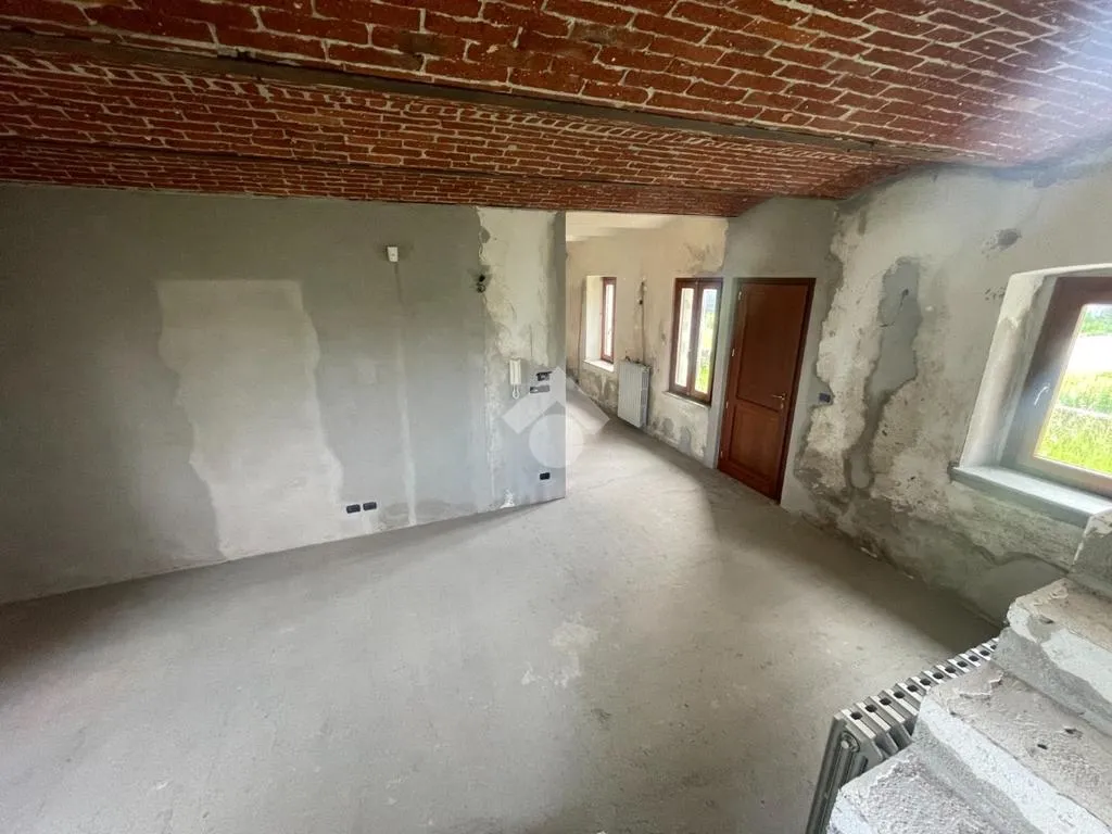 Toad - Semi-detached House with Panoramic View in Cavour