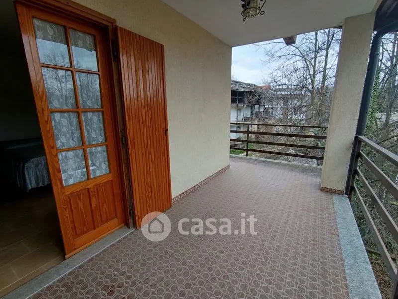 Balcony - Semi-detached House with Garden in Giaveno